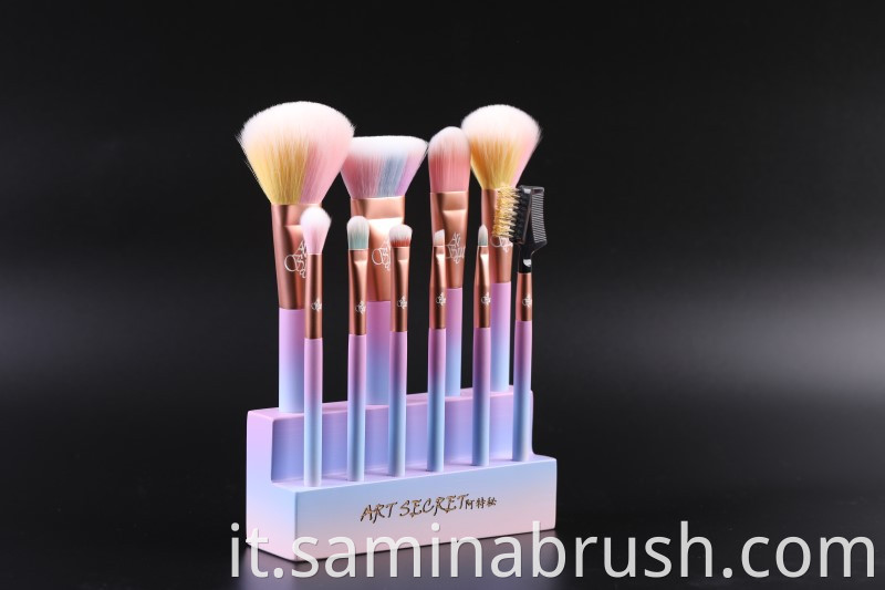 SAW-2010 MAKEUP BRUSH CLEAN SET 01